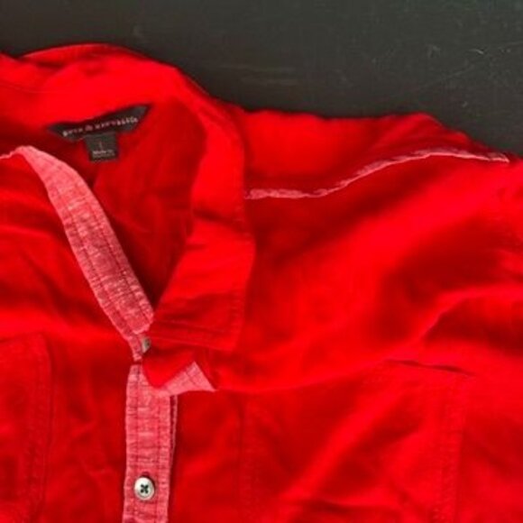 Ladies Rock & Republic Red Hot Long Sleeve Button Up Blouse Size Large - Picture 7 of 9